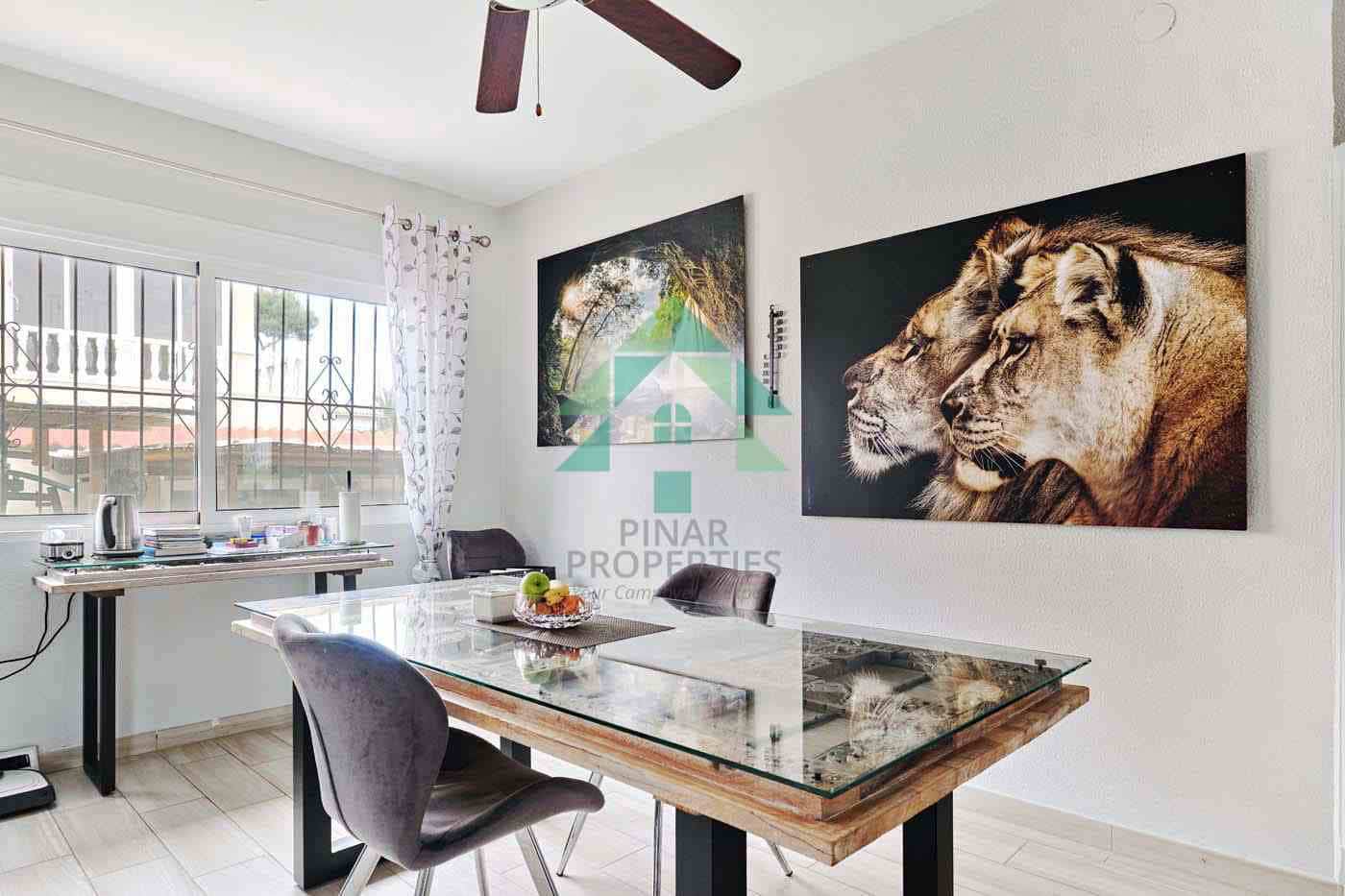 4 makuuhuone Huvila myytävänä paikassa Pinar de Campoverde mukana uima-altaan - 440 000 € (Ref: 8349917)