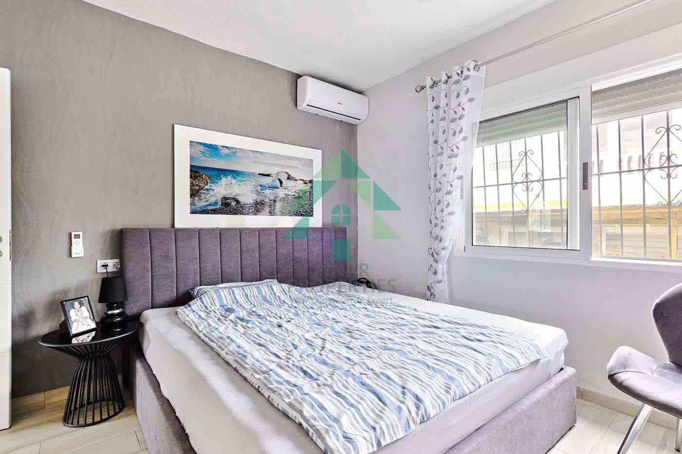 4 makuuhuone Huvila myytävänä paikassa Pinar de Campoverde mukana uima-altaan - 440 000 € (Ref: 8349917)