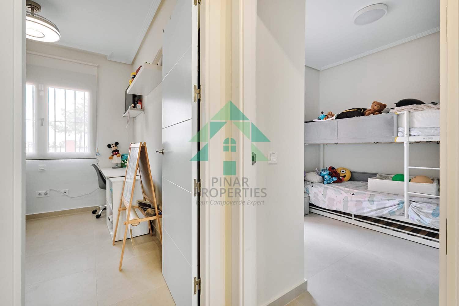 3 makuuhuone Huoneisto myytävänä paikassa Los Alcazares - 239 000 € (Ref: 8685525)