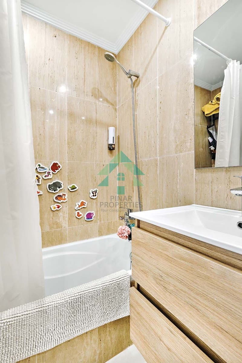 3 makuuhuone Huoneisto myytävänä paikassa Los Alcazares - 239 000 € (Ref: 8685525)