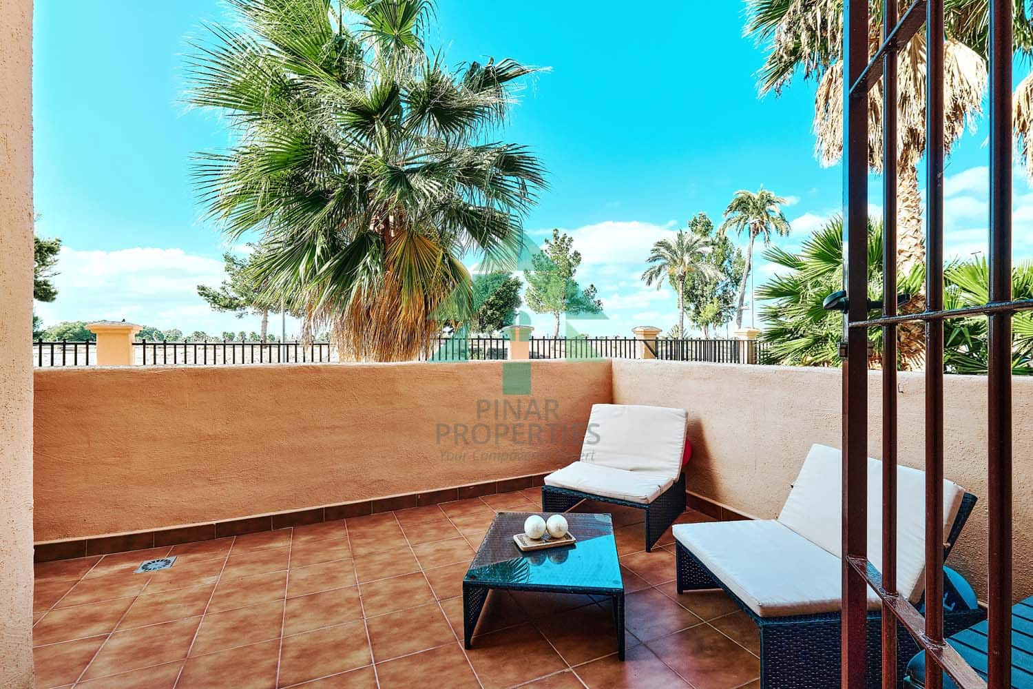 3 makuuhuone Huoneisto myytävänä paikassa Los Alcazares - 239 000 € (Ref: 8685525)