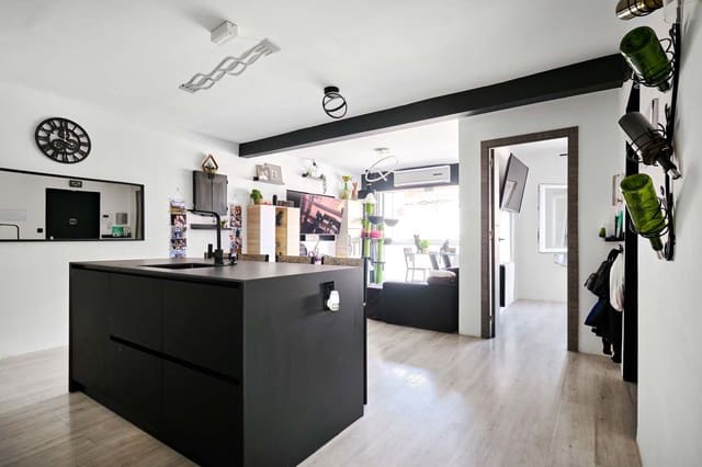 3 soverom Leilighet til salgs i Torre de la Horadada, Pilar de la Horadada - € 250 000 (Ref: 8719195)