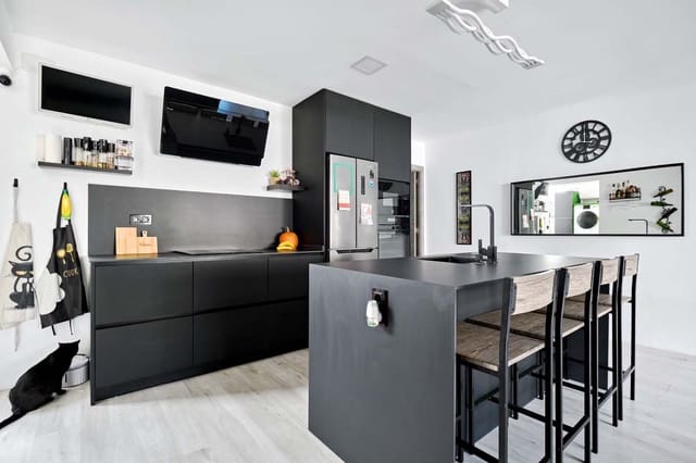 3 soverom Leilighet til salgs i Torre de la Horadada, Pilar de la Horadada - € 250 000 (Ref: 8719195)