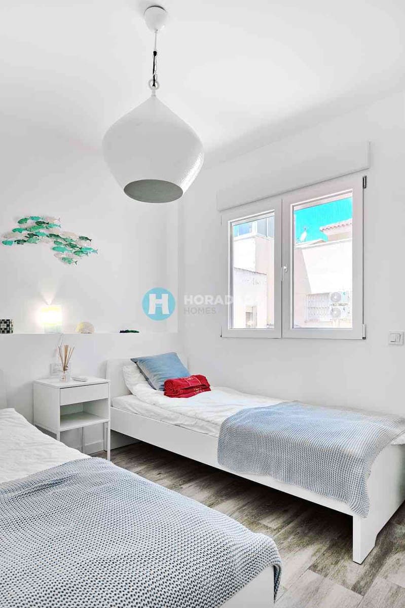 2 quarto Casa em Banda para venda em Torre de la Horadada com piscina - 225 000 € (Ref: 8719200)