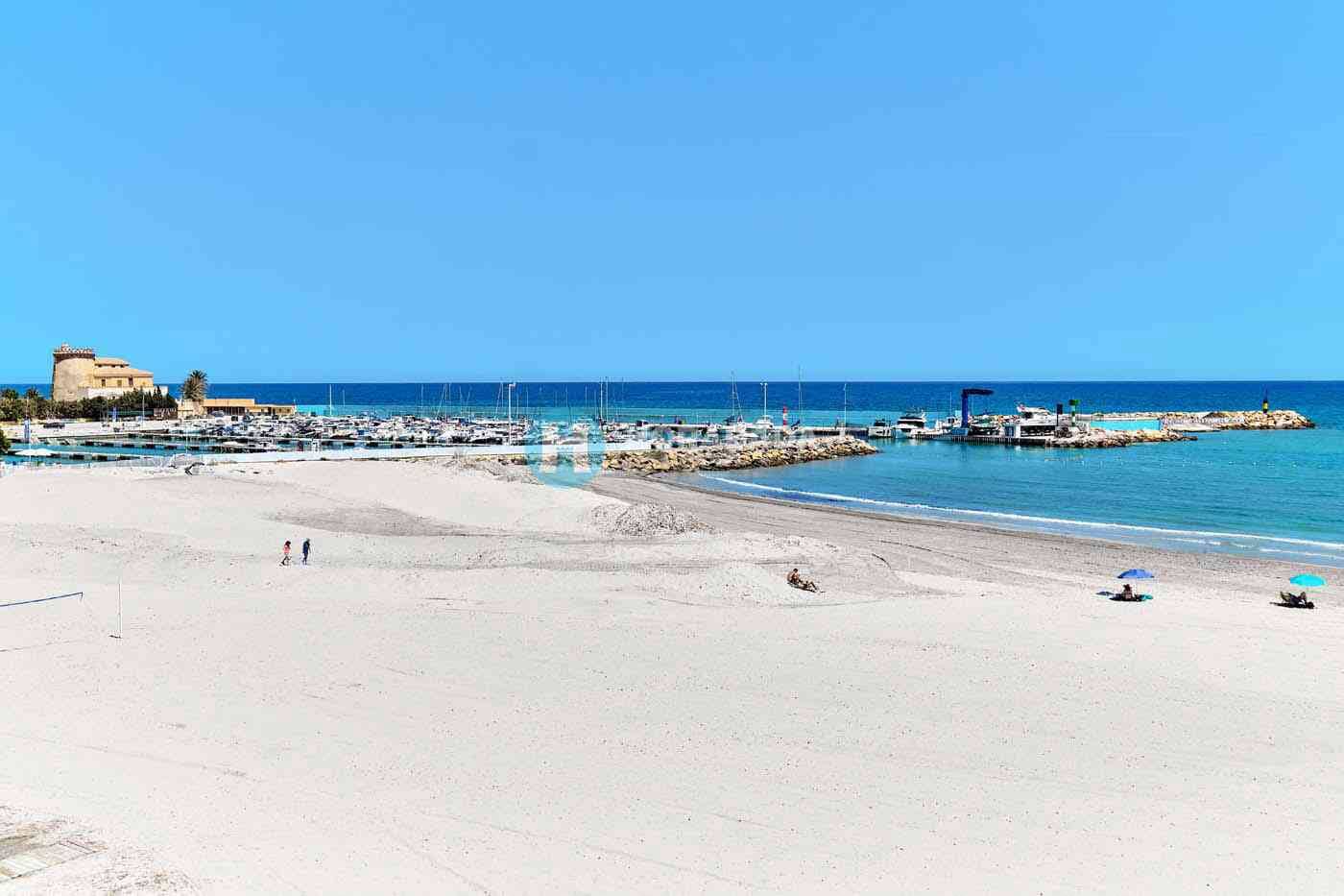 2 quarto Casa em Banda para venda em Torre de la Horadada com piscina - 225 000 € (Ref: 8719200)