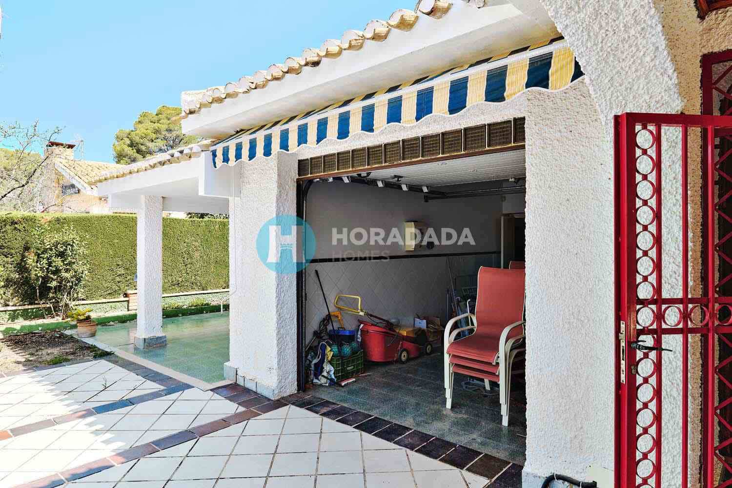4 bedroom Villa for sale in Campoamor - € 790,000 (Ref: 8737373)