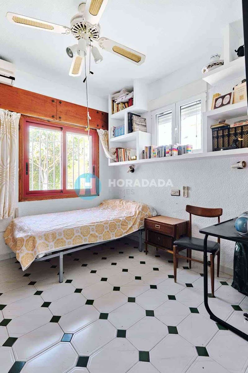 4 bedroom Villa for sale in Campoamor - € 790,000 (Ref: 8737373)