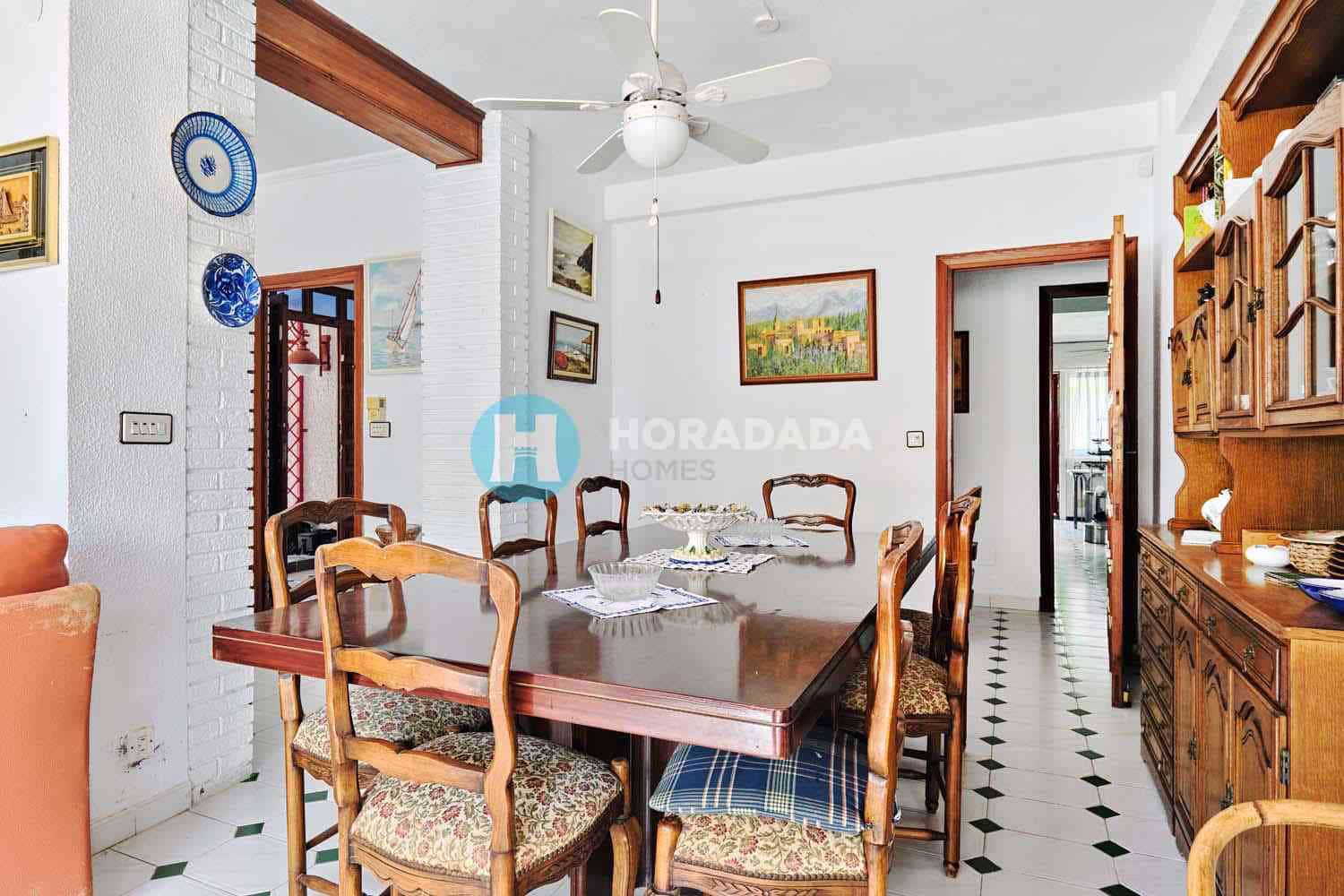 4 bedroom Villa for sale in Campoamor - € 790,000 (Ref: 8737373)