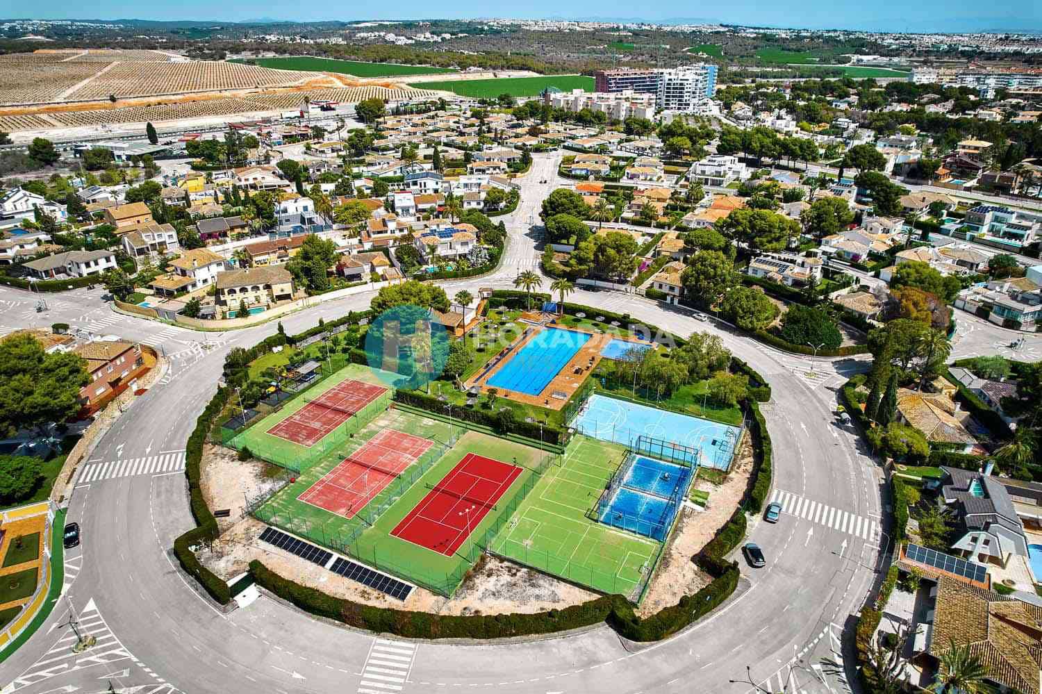 4 bedroom Villa for sale in Campoamor - € 790,000 (Ref: 8737373)