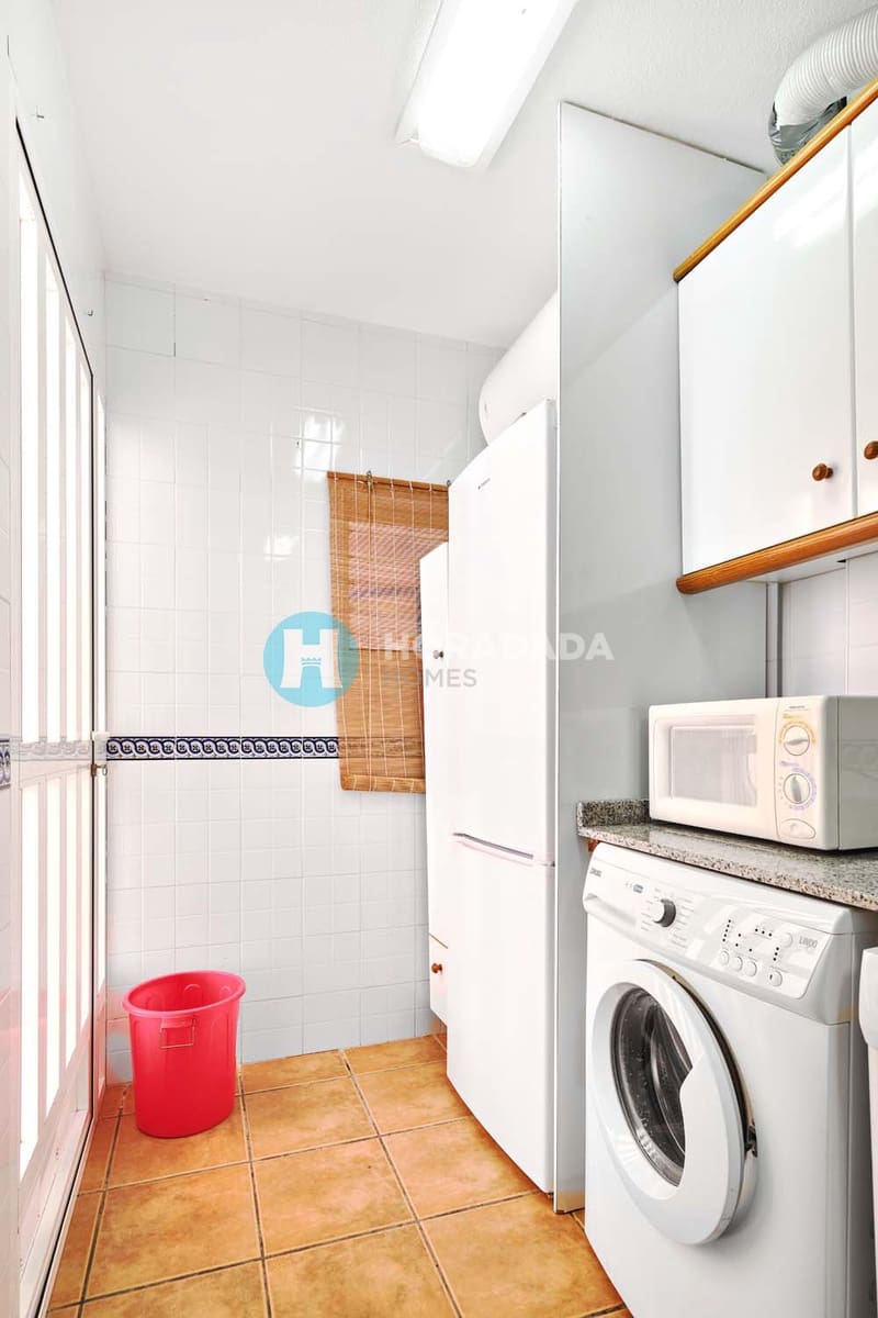 4 soveværelse Semi-Rækkehus til salg i Torre de la Horadada - € 399.000 (Ref: 8881010)