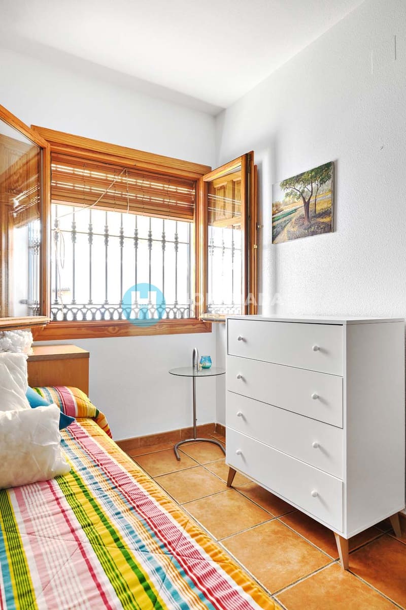 4 soveværelse Semi-Rækkehus til salg i Torre de la Horadada - € 399.000 (Ref: 8881010)