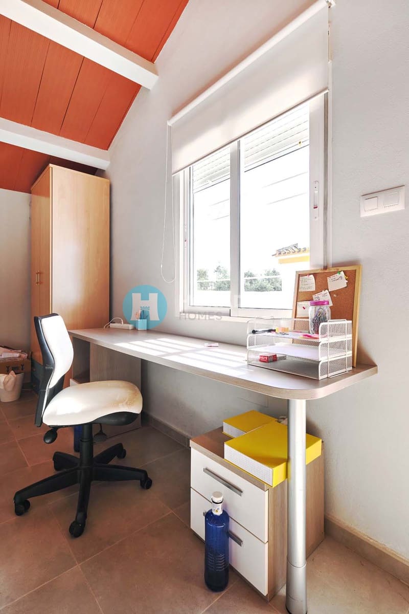 4 soveværelse Semi-Rækkehus til salg i Torre de la Horadada - € 399.000 (Ref: 8881010)