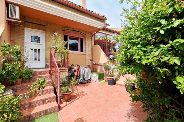 5 soverom Hus til salgs i Torre de la Horadada, Pilar de la Horadada med garasje - € 229 000 (Ref: 9048567)