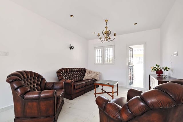 Chalet de 6 habitaciones en Pinar de Campoverde, Pilar de la Horadada en venta con piscina - 539.000 € (Ref: 9063450)