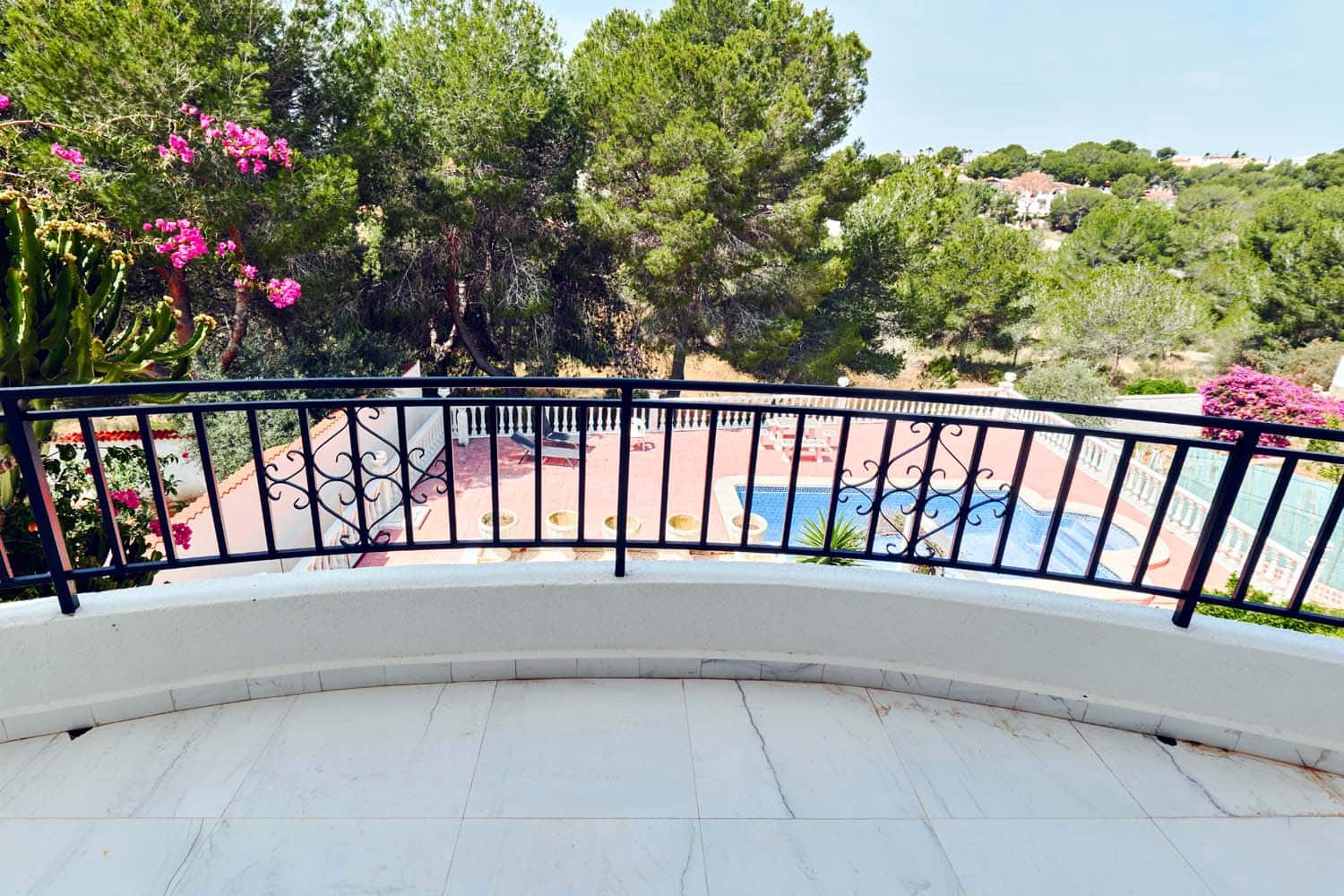 6 Zimmer Villa zu verkaufen in Pinar de Campoverde mit Pool - 569.000 € (Ref: 9063450)