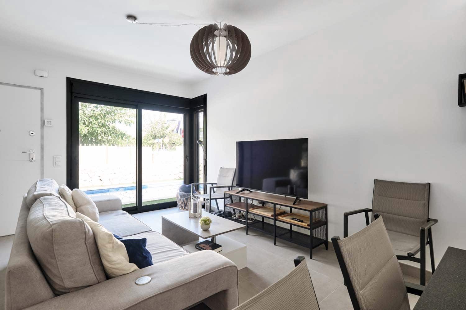 3 soveværelse Semi-Rækkehus til salg i Torre de la Horadada med swimmingpool - € 474.000 (Ref: 9128040)