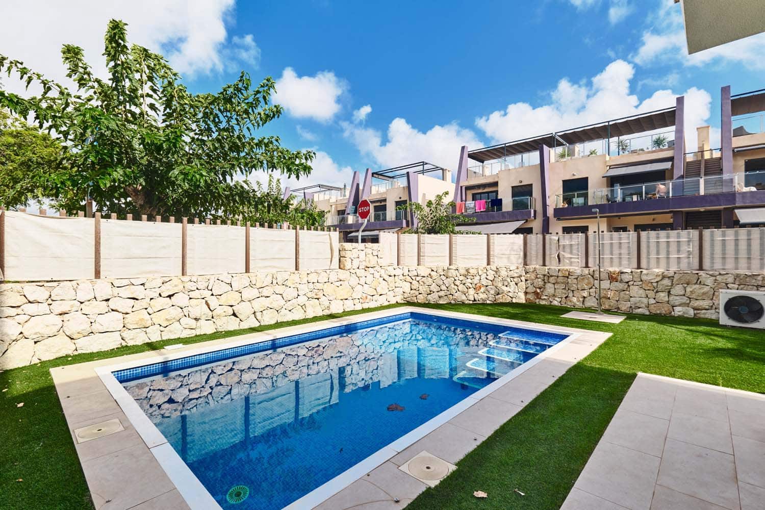 3 soveværelse Semi-Rækkehus til salg i Torre de la Horadada med swimmingpool - € 474.000 (Ref: 9128040)