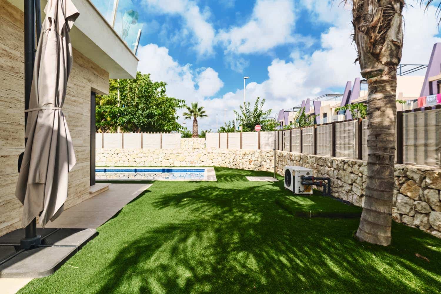 3 soveværelse Semi-Rækkehus til salg i Torre de la Horadada med swimmingpool - € 474.000 (Ref: 9128040)