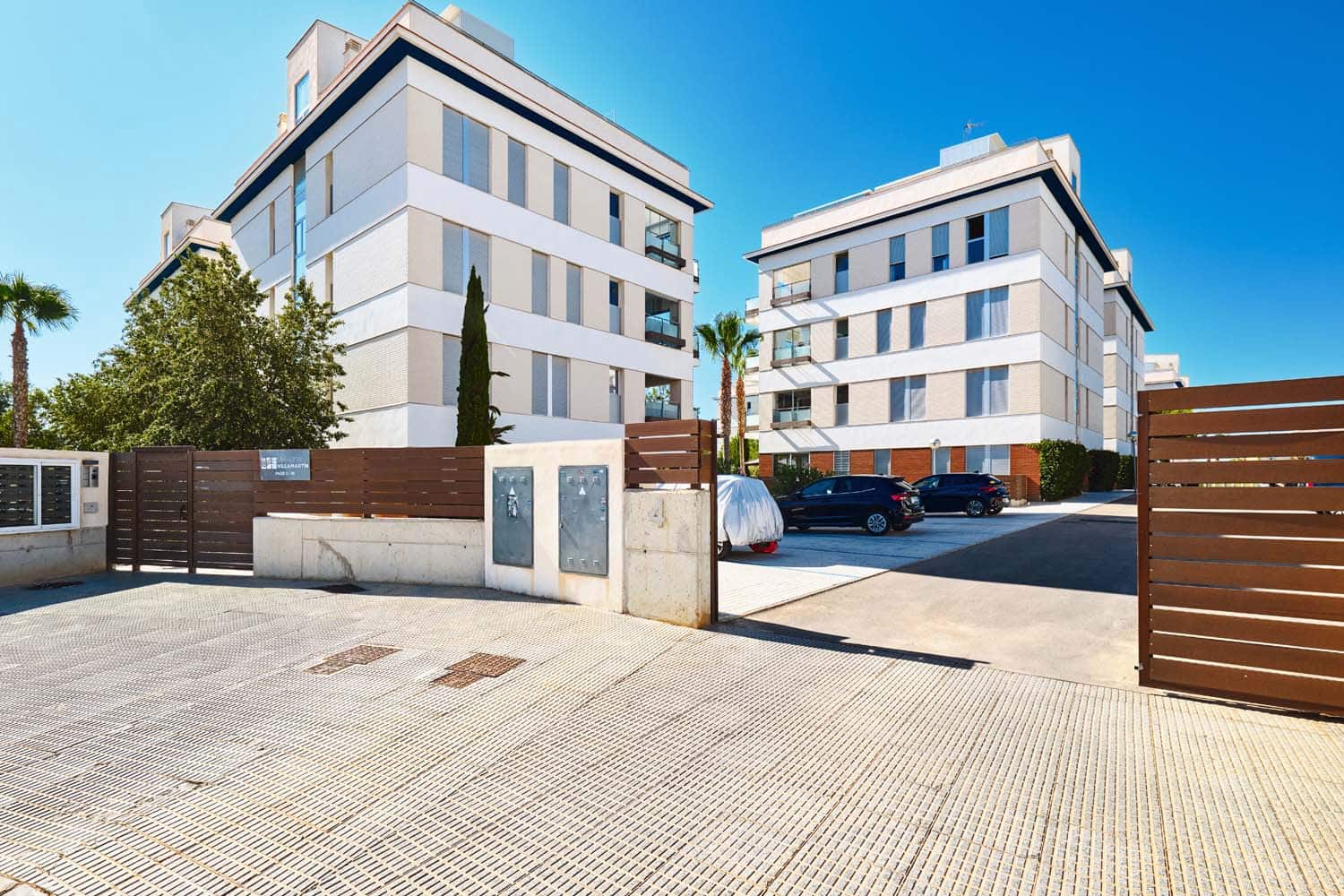 3 bedroom Apartment for sale in Villamartin - € 284,500 (Ref: 9148114)