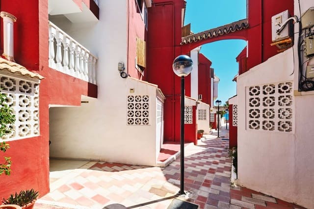 3 soveværelse Byhus til salg i Torre de la Horadada, Pilar de la Horadada - € 219.000 (Ref: 9176257)