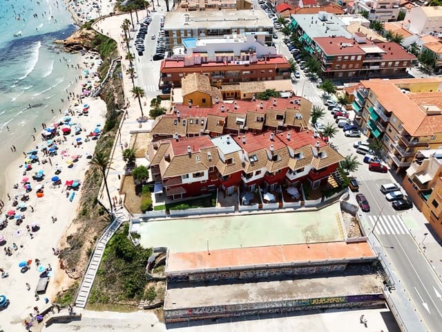 3 soveværelse Byhus til salg i Torre de la Horadada, Pilar de la Horadada - € 219.000 (Ref: 9176257)