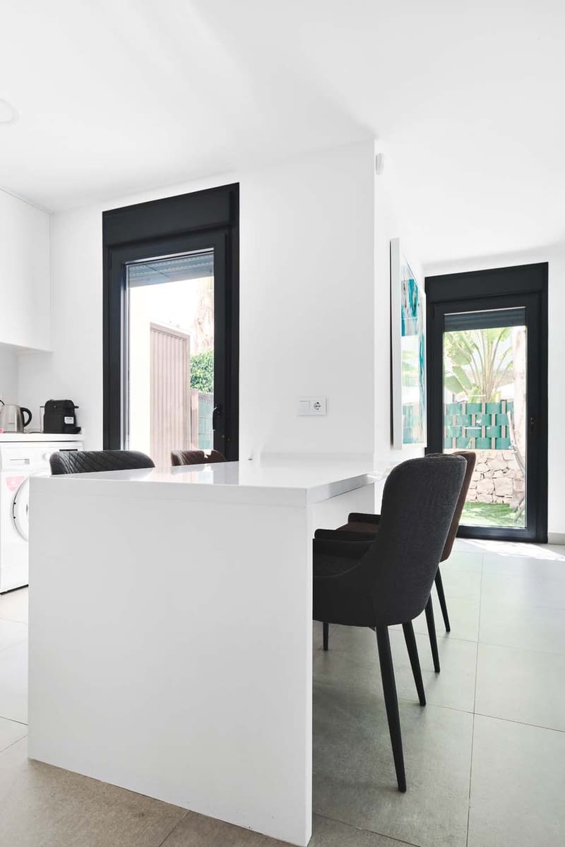 3 soveværelse Semi-Rækkehus til salg i Torre de la Horadada med swimmingpool - € 450.000 (Ref: 9188149)