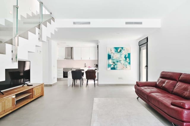 3 soveværelse Semi-Rækkehus til salg i Torre de la Horadada, Pilar de la Horadada med swimmingpool - € 450.000 (Ref: 9188149)