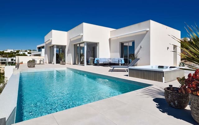 3 bedroom Villa for sale in Las Colinas Golf, Orihuela with pool - € 1,495,000 (Ref: 9216174)