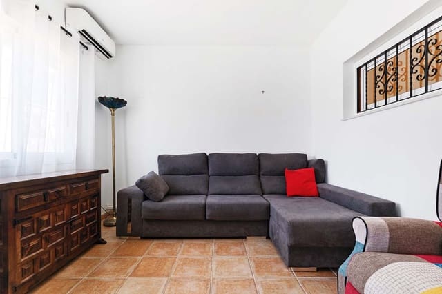 2 quarto Casa em Banda para venda em Pinar de Campoverde, Pilar de la Horadada com piscina - 154 000 € (Ref: 9231079)