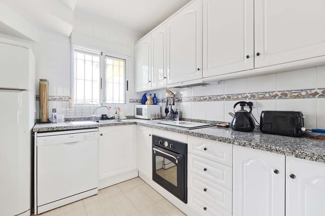 3 bedroom Villa for sale in Pinar de Campoverde, Pilar de la Horadada with pool - € 299,950 (Ref: 9293567)