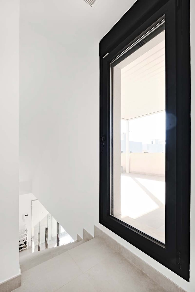 3 sypialnia Dom blizniak na sprzedaż w Torre de la Horadada z basenem - 459 000 € (Ref: 9317539)