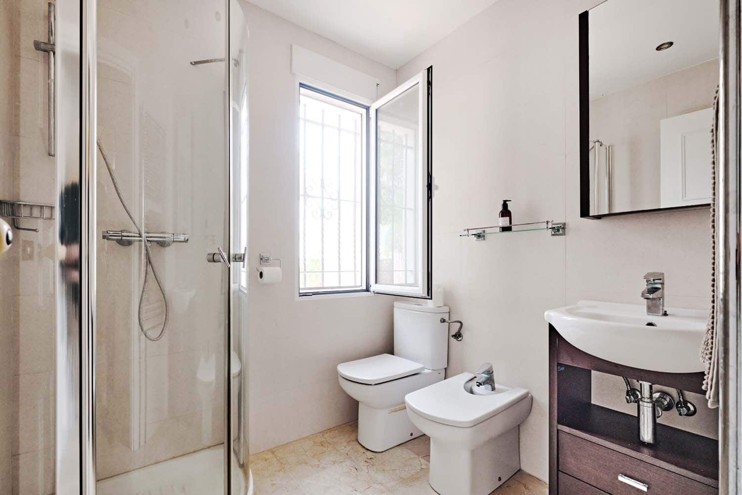 4 sovrum Villa till salu i Pinar de Campoverde med pool - 450 000 € (Ref: 9324460)