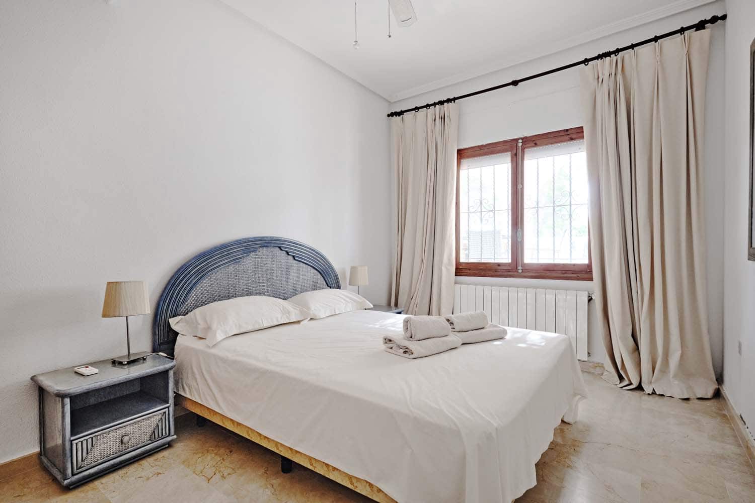 4 sovrum Villa till salu i Pinar de Campoverde med pool - 450 000 € (Ref: 9324460)