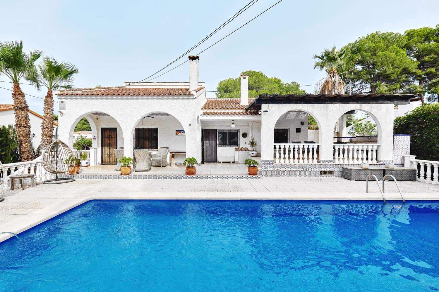 4 sovrum Villa till salu i Pinar de Campoverde med pool - 450 000 € (Ref: 9324460)