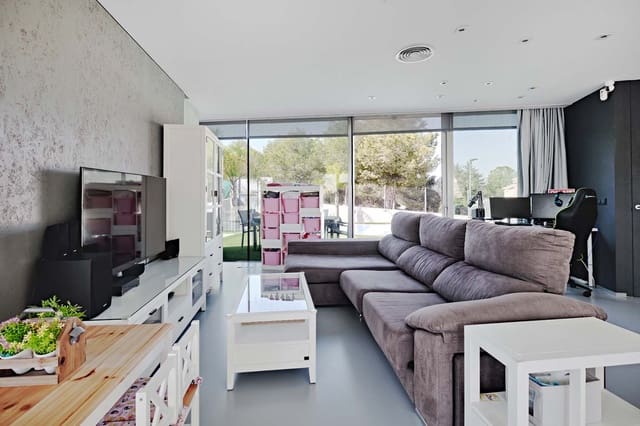 3 slaapkamer Villa te koop in Las Torres de Cotillas met zwembad - € 790.000 (Ref: 9325273)