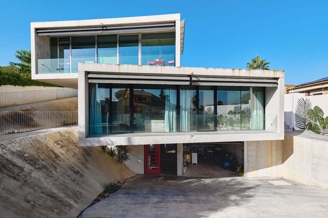 3 slaapkamer Villa te koop in Las Torres de Cotillas met zwembad - € 790.000 (Ref: 9325273)