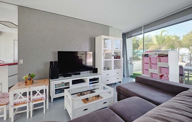 3 slaapkamer Villa te koop in Las Torres de Cotillas met zwembad - € 790.000 (Ref: 9325273)