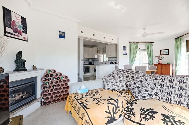 3 Zimmer Villa zu verkaufen in Pinar de Campoverde, Pilar de la Horadada mit Pool - 295.000 € (Ref: 9326918)