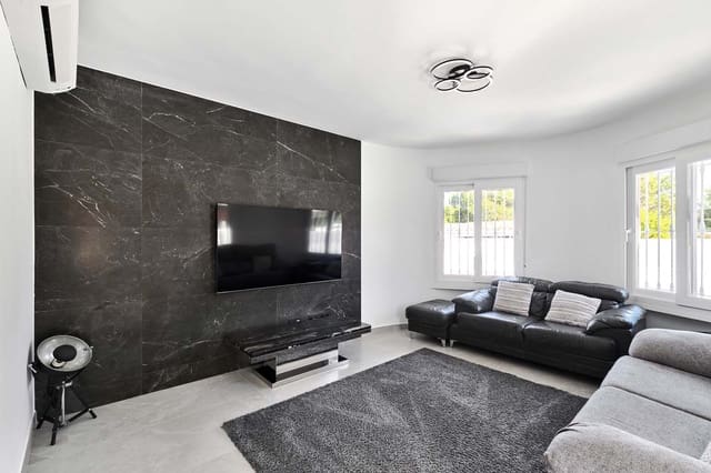 3 bedroom Villa for sale in Pinar de Campoverde, Pilar de la Horadada with pool - € 375,000 (Ref: 9331758)