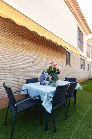 4 soverom Kjedet enebolig til salgs i San Pedro del Pinatar med garasje - € 255 000 (Ref: 9334525)