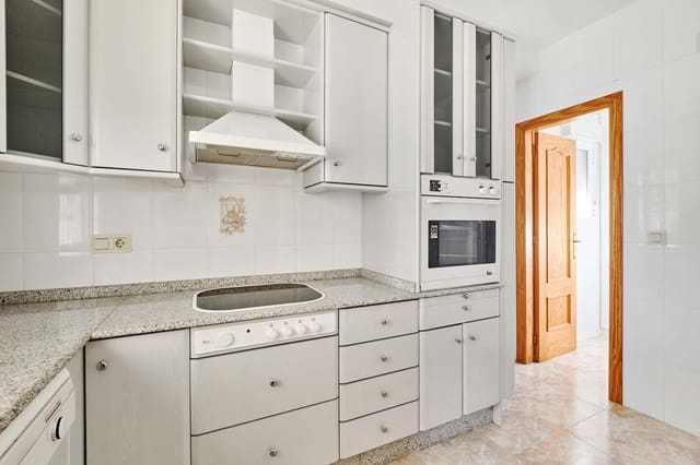 7 Zimmer Villa zu verkaufen in Pinar de Campoverde, Pilar de la Horadada mit Pool - 550.000 € (Ref: 9379954)