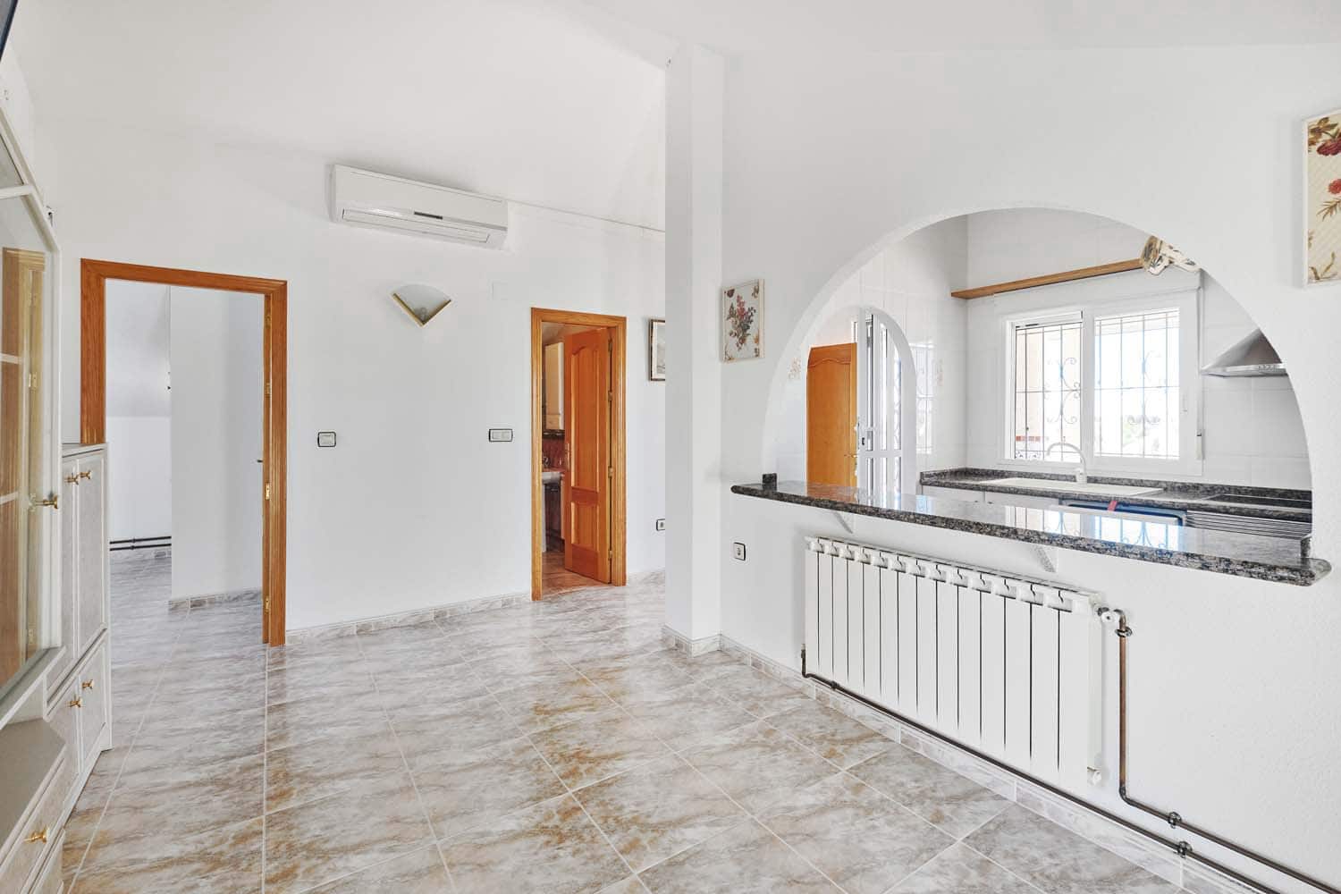 7 soveværelse Villa til salg i Pinar de Campoverde med swimmingpool - € 575.000 (Ref: 9379954)