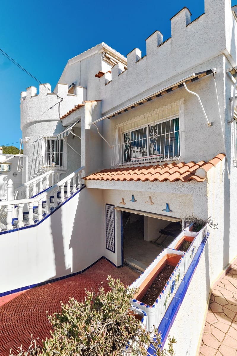 3 sypialnia Willa na sprzedaż w Pinar de Campoverde z basenem - 249 000 € (Ref: 9386570)