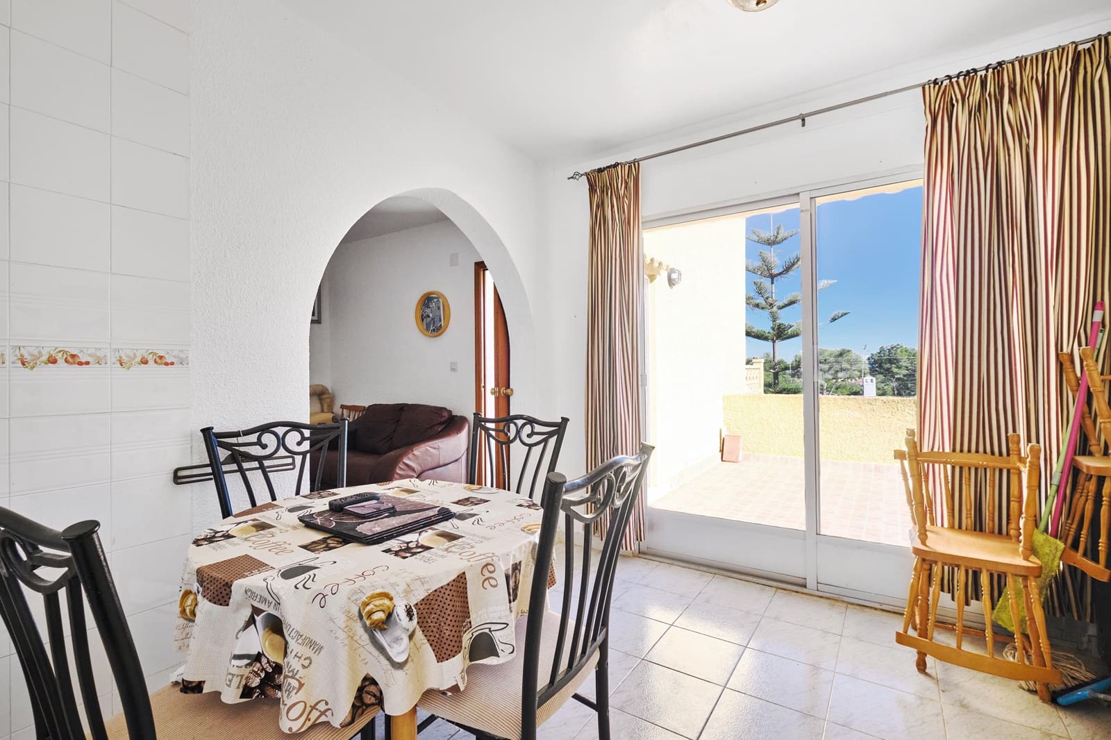 3 bedroom Villa for sale in Pinar de Campoverde with pool - € 220,000 (Ref: 9386571)