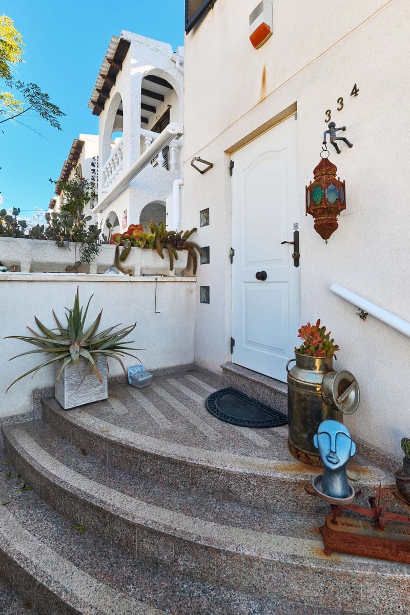 2 soverom Hus til salgs i Pilar de la Horadada - € 330 000 (Ref: 9412957)