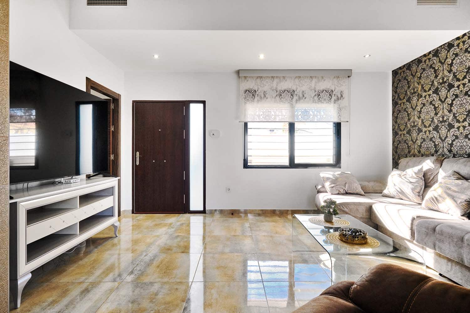 Pareado de 4 habitaciones en Torre de la Horadada en venta con piscina - 595.000 € (Ref: 9481913)