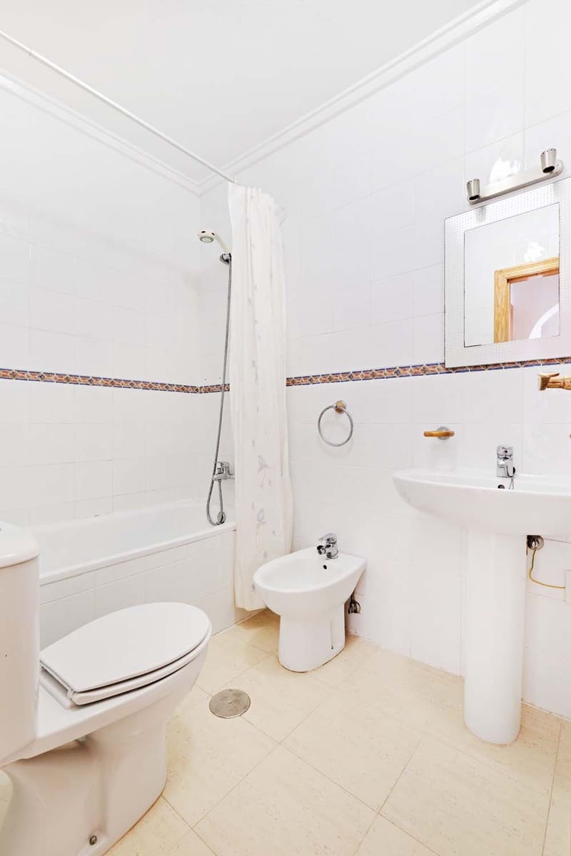 2 soveværelse Lejlighed til salg i La Florida - € 135.000 (Ref: 9512042)