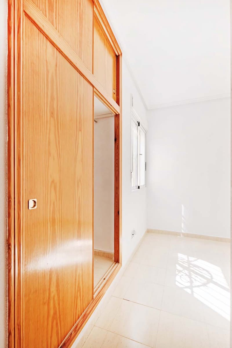 2 soveværelse Lejlighed til salg i La Florida - € 135.000 (Ref: 9512042)