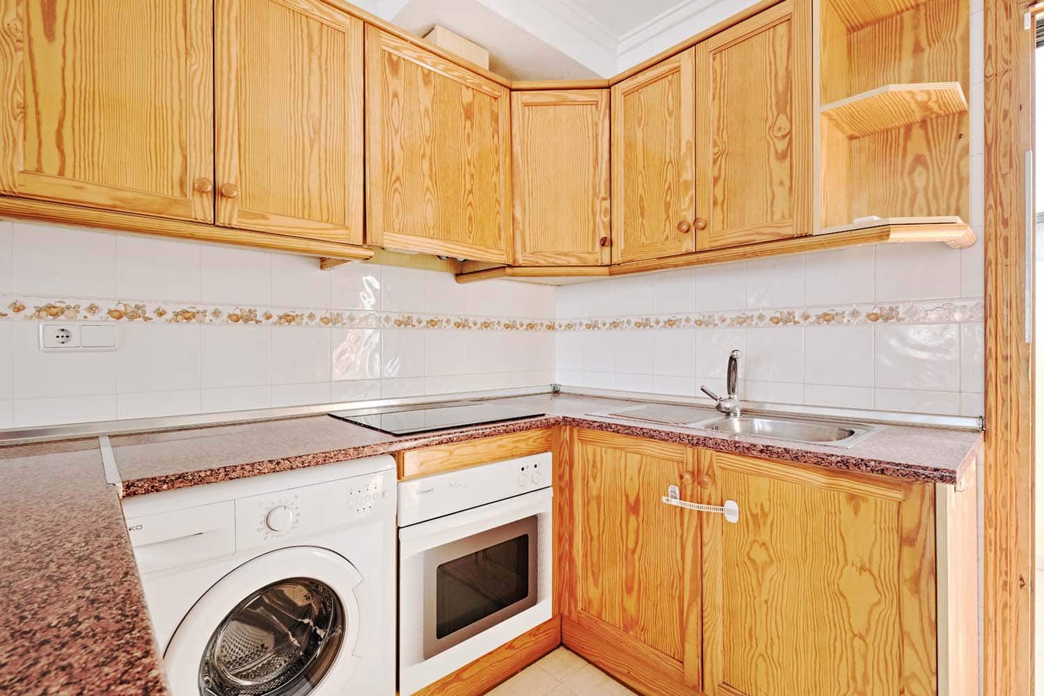 2 soveværelse Lejlighed til salg i La Florida - € 135.000 (Ref: 9512042)