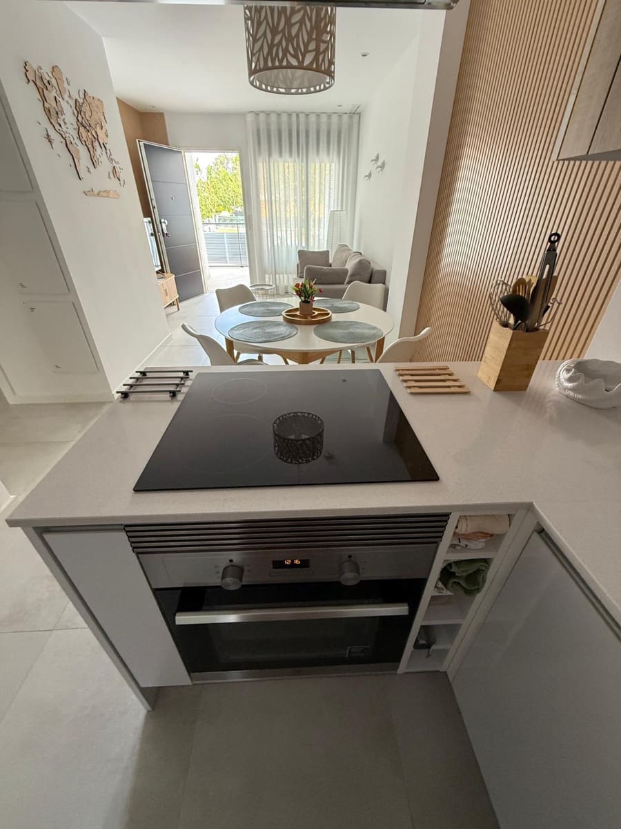 2 sovrum Lägenhet till salu i Torre de la Horadada med garage - 329 900 € (Ref: 9547598)